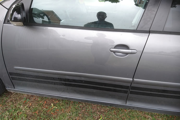 Volkswagen Golf after dent removal